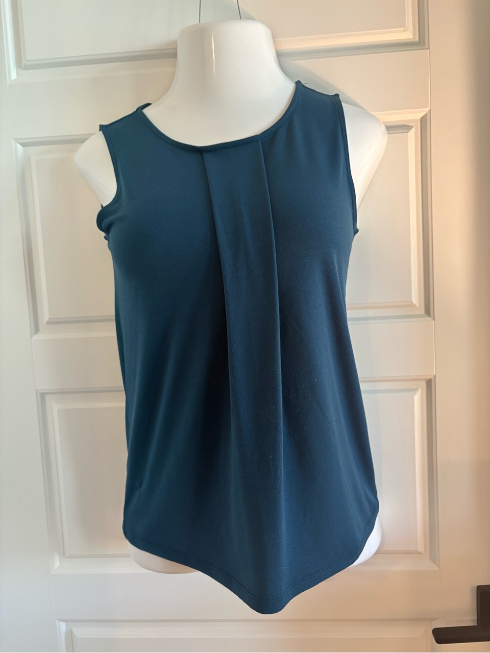 Ann Taylor Teal Pleated Sleeveless Tank